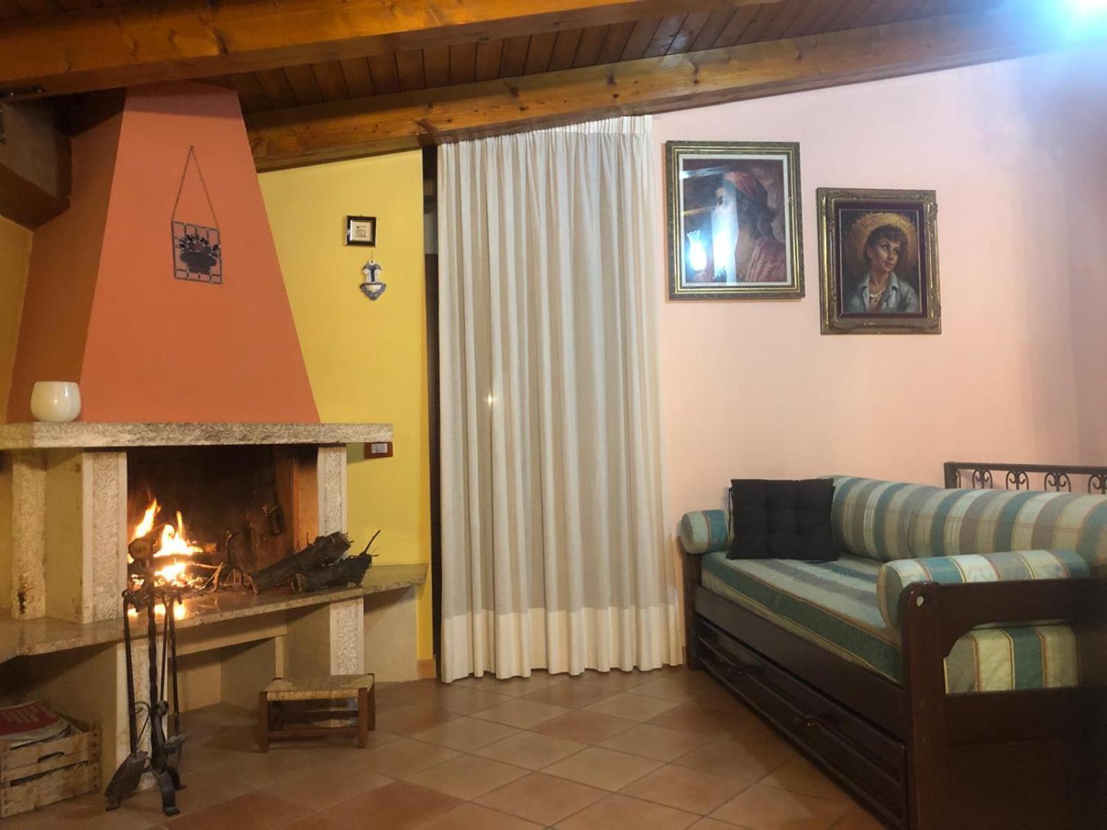 B&B La Rosa Salerno Exterior foto